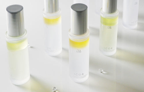 肌への優しさと、サステナブルな選択から生まれた、ICORの新容器。その佇まいも、つくる思想も、肌を包むひとときまでも、美しく─